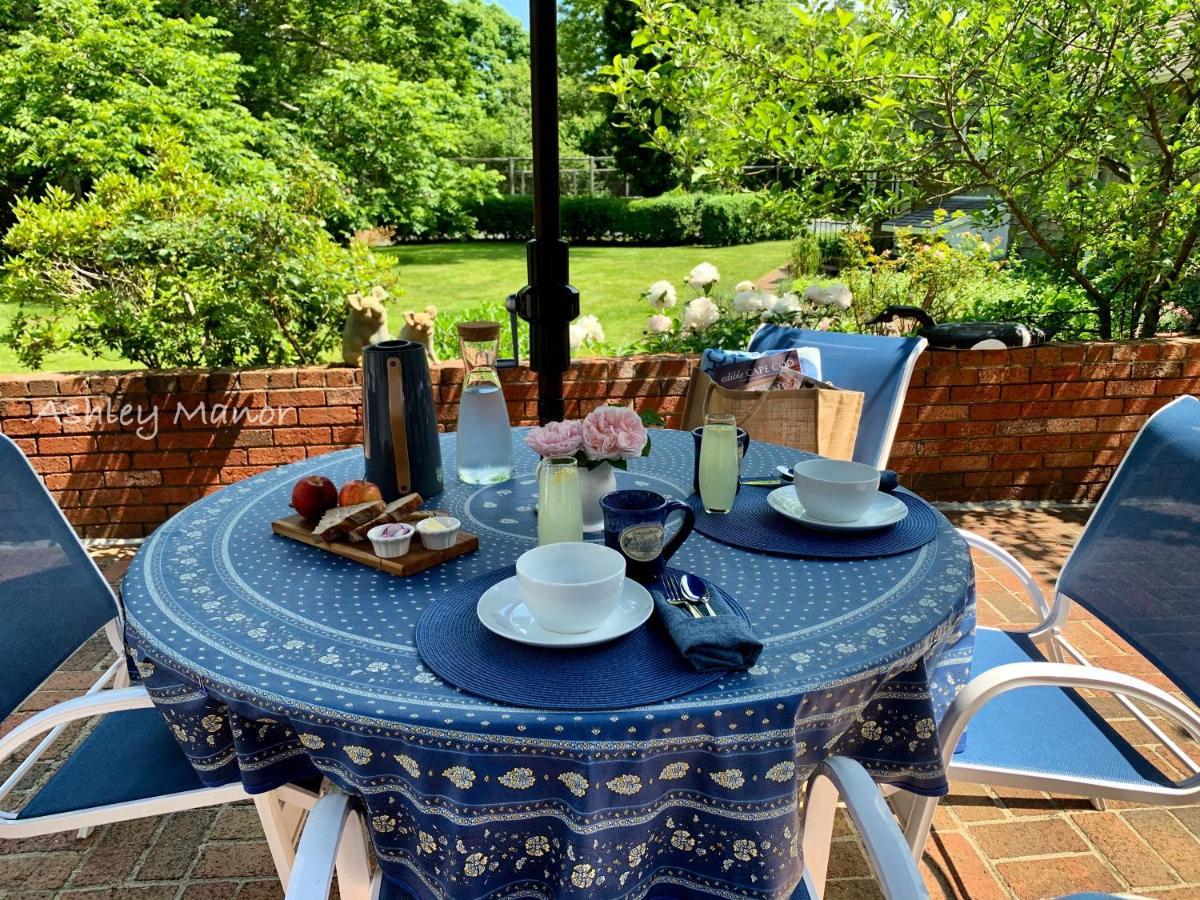 バーンズテーブル Ashley Manor Bed & Breakfast エクステリア 写真