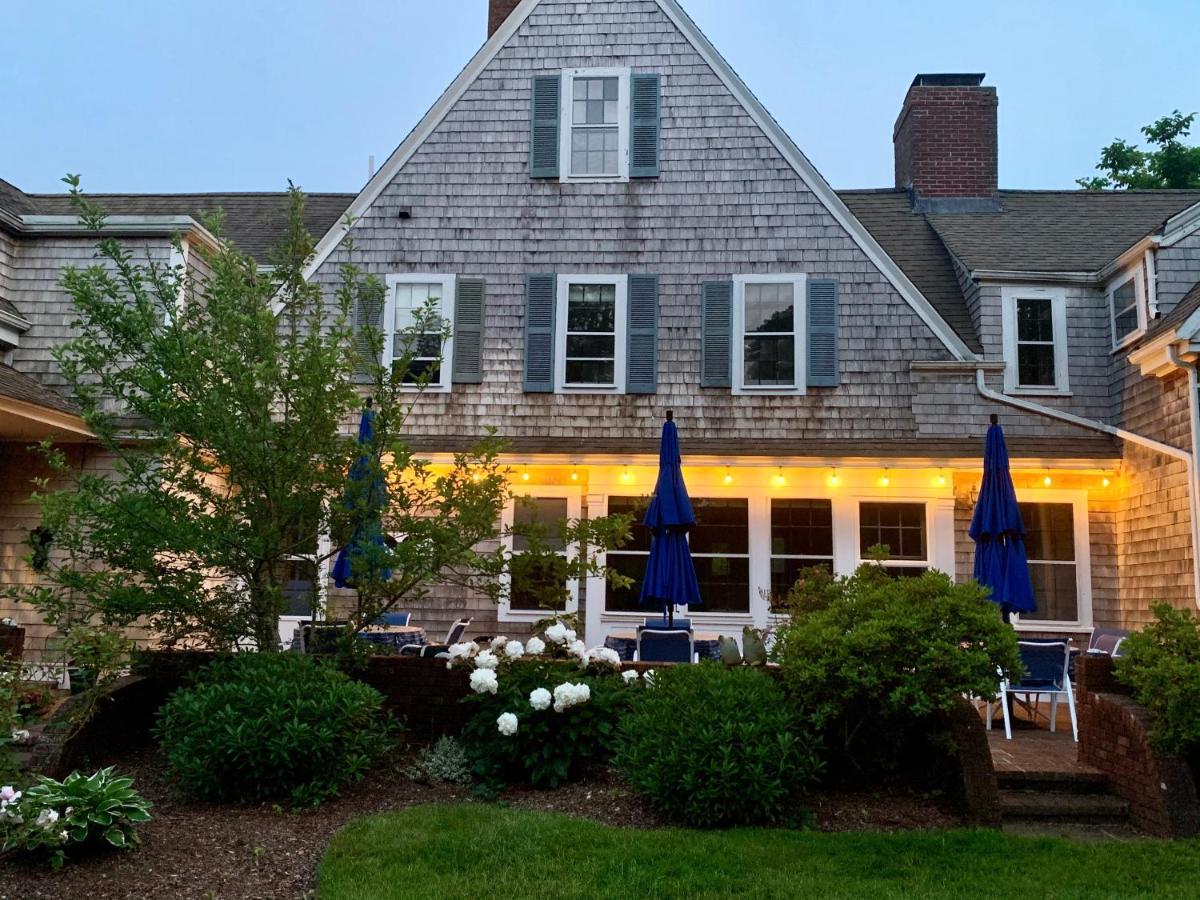 バーンズテーブル Ashley Manor Bed & Breakfast エクステリア 写真