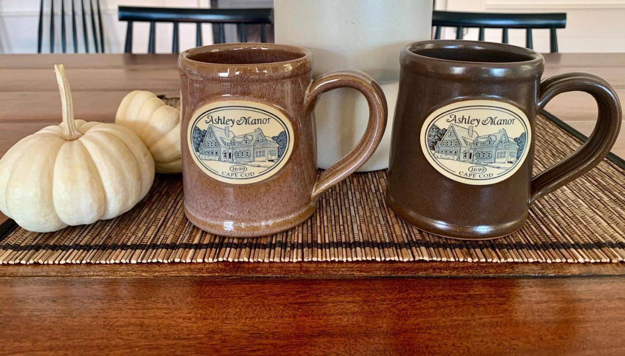 バーンズテーブル Ashley Manor Bed & Breakfast エクステリア 写真