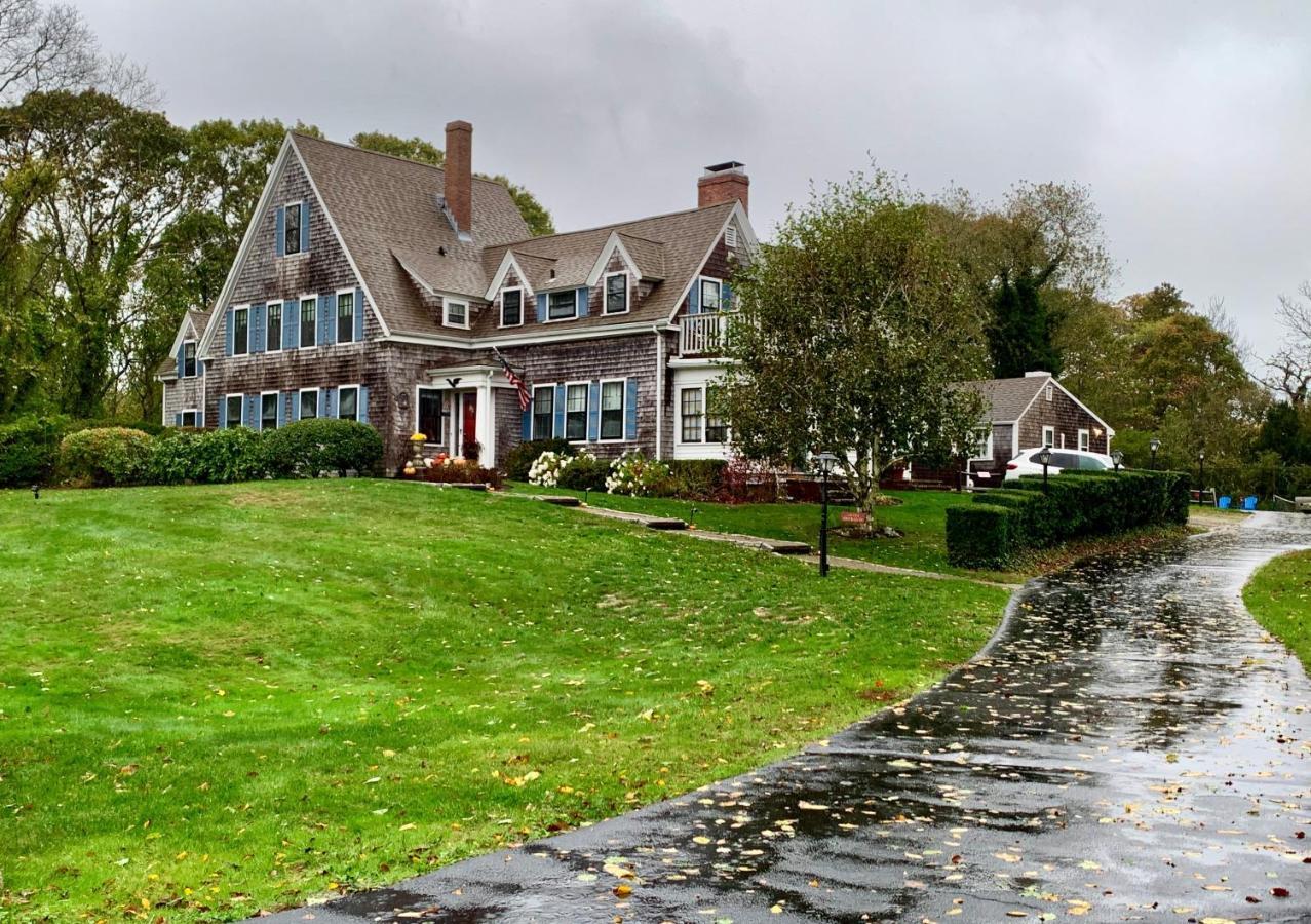 バーンズテーブル Ashley Manor Bed & Breakfast エクステリア 写真